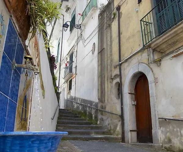 Le Due Sorelle Vietri sul Mare