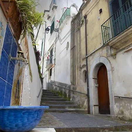 Le Due Sorelle Vietri sul Mare