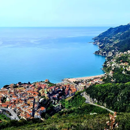 Le Due Sorelle Vietri sul Mare